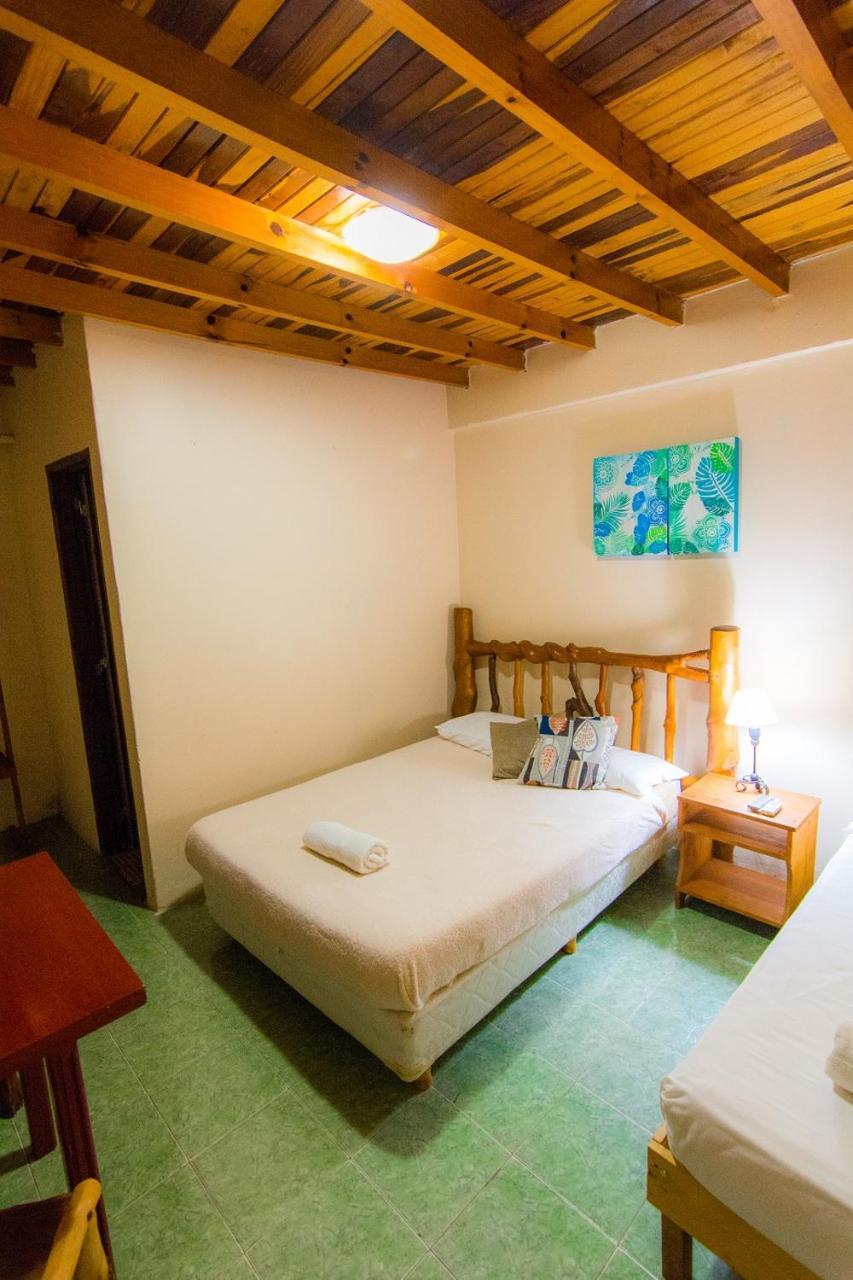 Posada Los Tajibos 푸에르토이과수 외부 사진